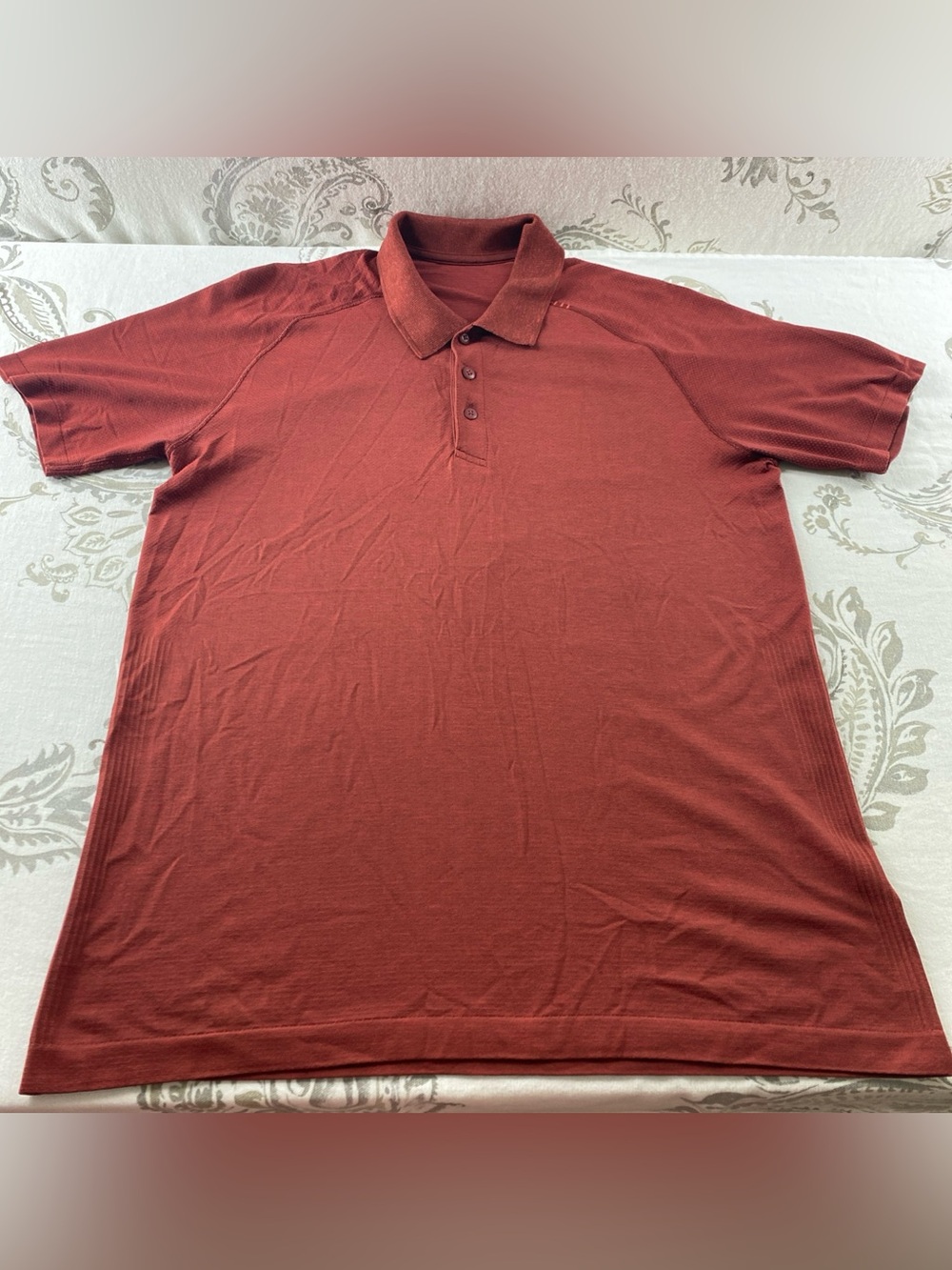 Lululemon Mens Metal Vent Tech Polo Shirt Burgundy Size Large